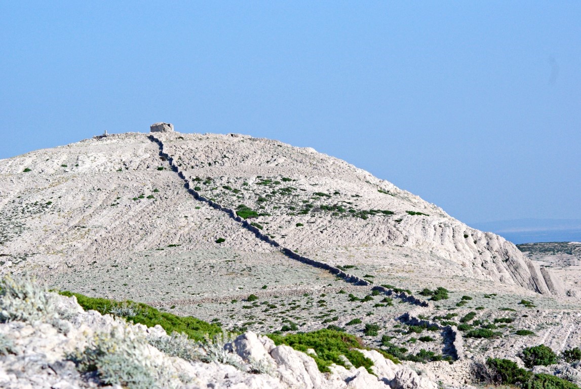 Sveti Vid - najviši vrh otoka Paga